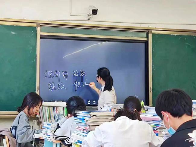 成都郫县希望职校2024年招生专业及收费详情