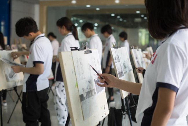 四川希望教育集团旗下学校有哪些,希望集团有哪些大学